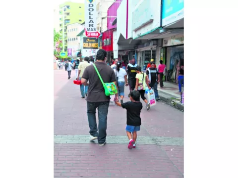 Un hijo o hija puede ser reconocido, aunque su padre se niegue a hacerlo 