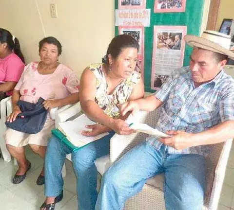Campesinos temen quedar sin tierras 