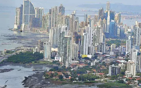 Gobierno aumentó la deuda en $2158 millones en dos años 
