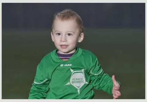 Bebé se convierte en el futbolista federado más joven