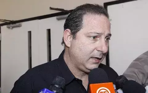 Varela insulta a Lucía Chandek en Consejo de Gabinete
