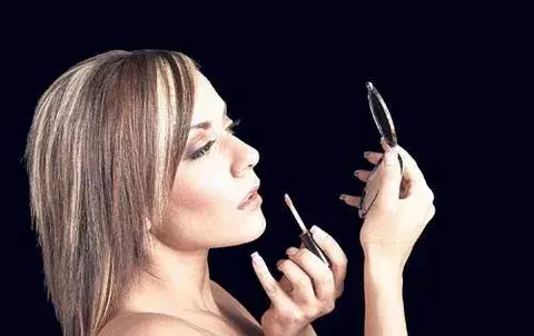  Los cosméticos y sus límites de uso 