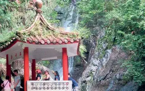 Verano en Taiwán, una celebración marcada por la tradición  y el color 