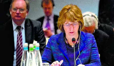 Ashton condena los atentados en El Cairo  