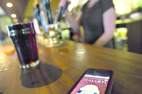  Bitcóin no es una amenaza para las otras monedas físicas 