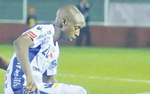 Colón C-3 busca darse un respiro en casa frente al Atlético Chiriquí 