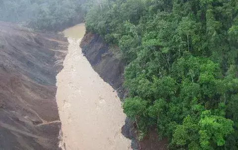 Pasa el peligro para comunidades que están en la rivera del río Palo Blanco