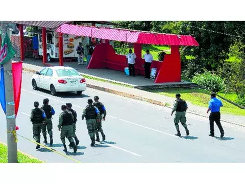 El tráfico vehicular estuvo lento durante la diligencia 