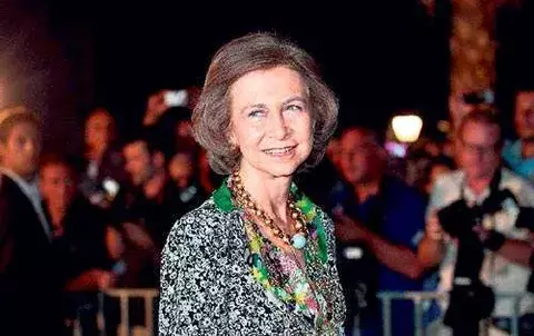 Sofía de España inicia viaje a Haití 