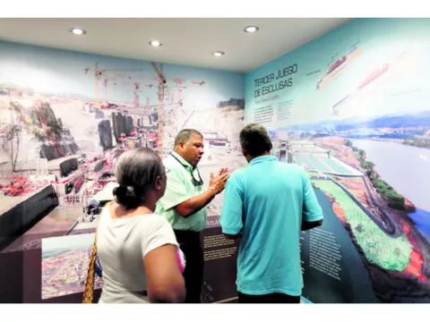 Ajustarán las tarifas del  centro de Miraflores  