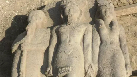  Hallan una estatua de Ramsés II con más de 3.000 años de antigüedad en Egipto
