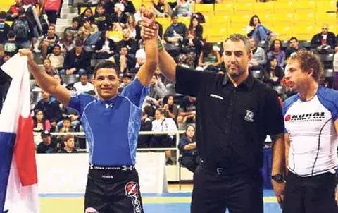 Leonardo González se bañó de oro 
