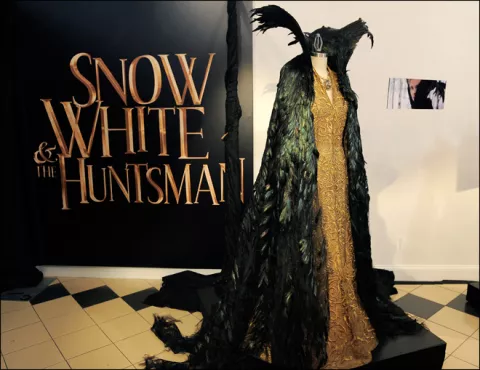 Vestidos de un oscuro cuento de hadas