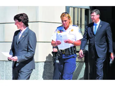 El Buró Federal de Investigaciones (FBI) desconoce los motivos del autor del tiroteo en Washington DC 
