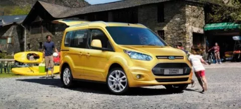 Ford fabricará camioneta familiar Transit Connect