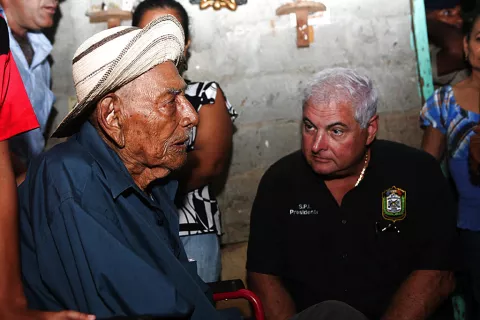 Don Manuel, el hombre más longevo de Panamá