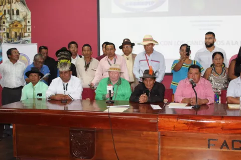Candidatos a la presidencia de la República dejaron plantados a los indígenas