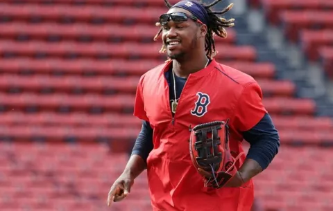 Hanley Ramírez cierra acuerdo con los Indios