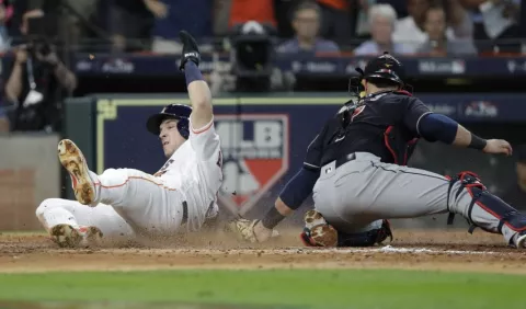 Astros de Houston dejan heridos a los Indios de Cleveland 