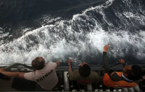 Despiden a director técnico tras estrellarse avión con 189 ocupantes en Indonesia