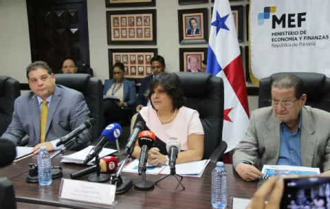 Baja recaudación en el impuesto sobre la renta afecta ingresos del Gobierno central 