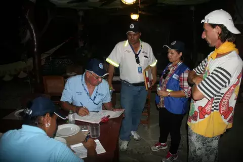 MICI detecta negocios sin permiso de operación en islas