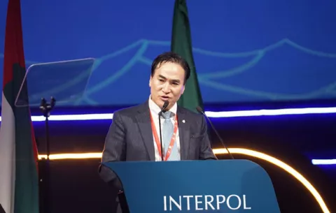 Interpol nombra con polémica al surcoreano Kim Yong Jang como nuevo presidente