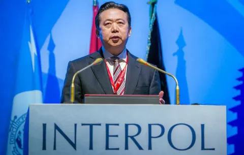 Interpol anuncia la dimisión "con efecto inmediato" de su presidente
