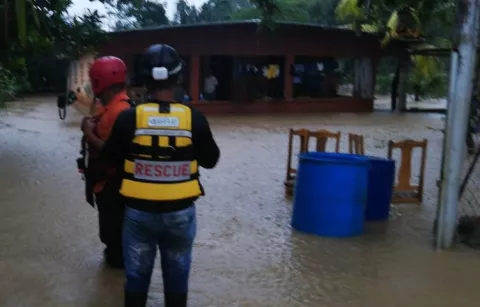 Lluvias provocan inundaciones y deslizamiento de tierra en Chilibre