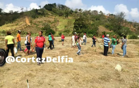 Decenas de personas invaden terrenos en El Polvorín