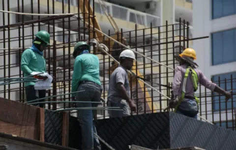 Inversión privada tuvo caída de más del 50 por ciento en la construcción, al cierre de 2018