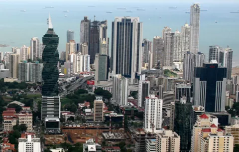 Crece inversión extranjera en Panamá y caen remesas enviadas desde este país