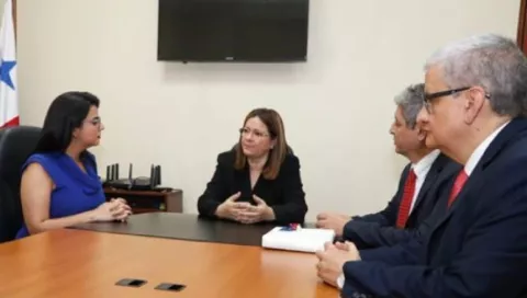 Médicos panameños se especializarán en Israel, país que posee uno de los mejores sistemas de salud en el mundo