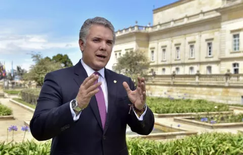 Refuerzan las medidas de seguridad de Duque tras descubrir supuesto atentado