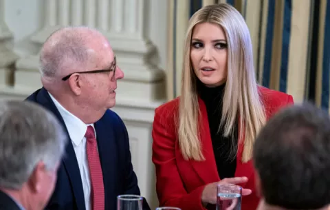 Ivanka asegura que ser la hija de Donald Trump  es el  "trabajo más duro del mundo"