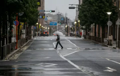 Poderoso tifón amenaza la ciudad japonesa de Tokio y sus alrededores