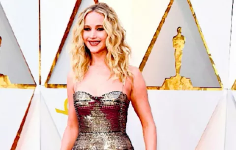 Fuentes aseguran que Jennifer Lawrence se csará este mes