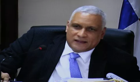 Le tienen  un 'expediente X' a Jerónimo Mejía