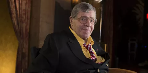 Jerry Lewis, haciendo comedia a los 88