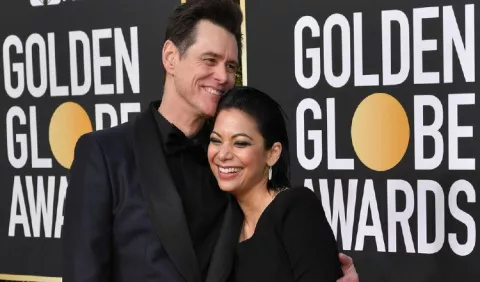 Jim Carrey tiene nueva pareja 