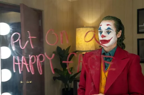 Aumentan seguridad en cines de Estados Unidos por estreno del 'Joker'