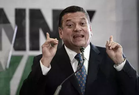 Costa Rica: renuncia candidato presidencial del oficialismo