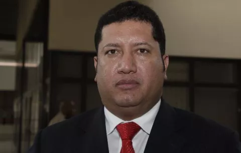 Diputado Arrocha justifica archivo de casos contra Ayú Prado