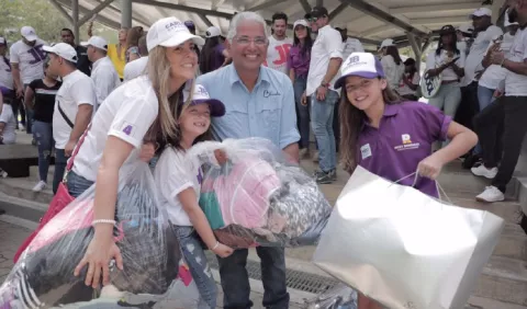 José Isabel Blandón cierra su campaña con Buenas Acciones