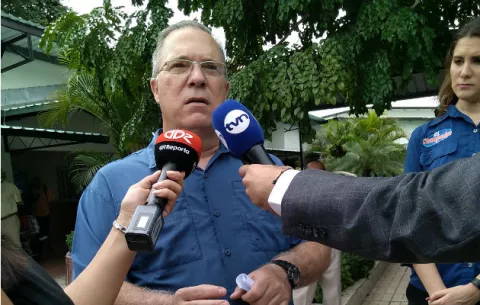 José Luis Fábrega, sin plata, pero sigue sus proyectos en el Municipio de Panamá