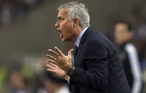 ¿Infiel? Le destapan lío con una amante a José Mourinho
