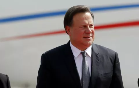 Surge una denuncia contra Juan Carlos Varela por tema de 'narcopolítica'