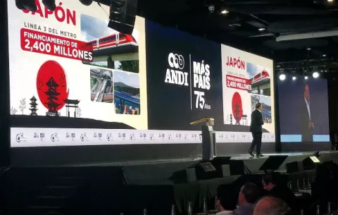Juan Carlos Varela expone en Colombia sobre crecimiento económico y política exterior