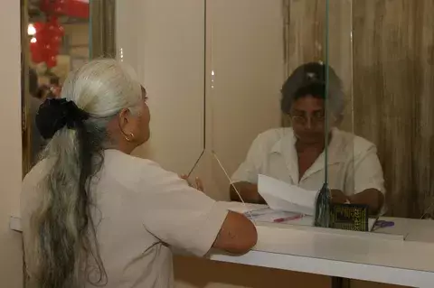 Realizarán primer pago del programa 120 a los 70 