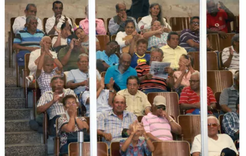 Diputados aprobarán en primer debate bono de $100 para jubilados  y pensionados 